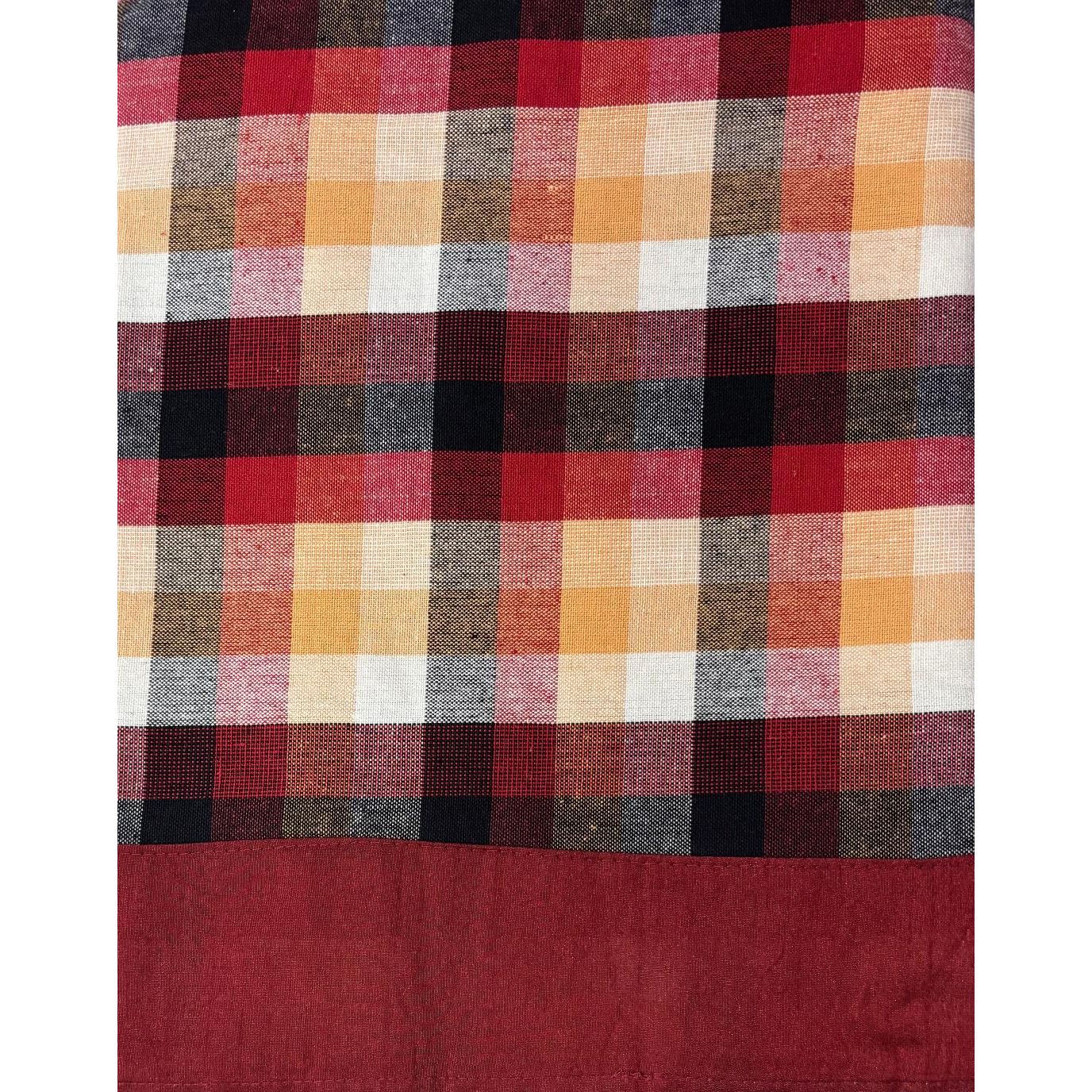 Classic 60 in. x 90 in. Checked Cotton Table Mat